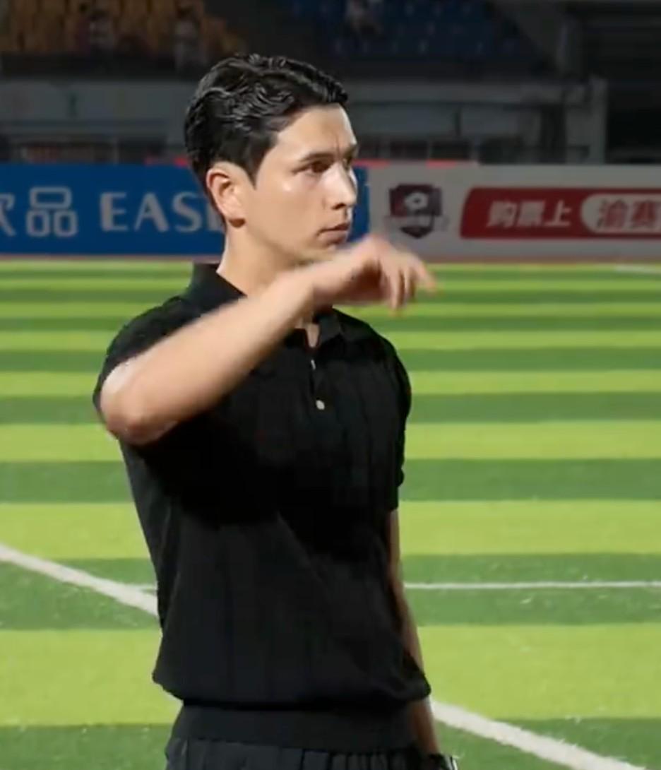 Góc Nhìn OKVIP: Arteta phiên bản Chongqing? HLV Haerderdan của Zhongxian ở Yu Super League nổ